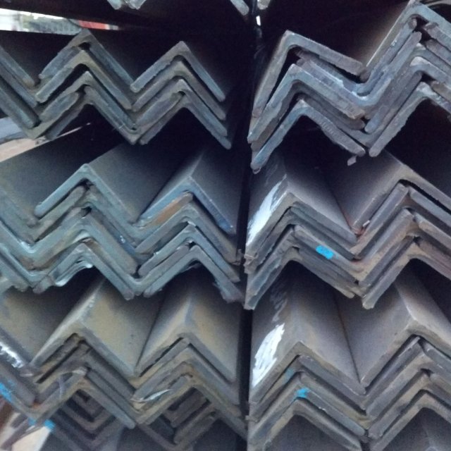 Barra de acero inoxidable desigual con precio bajo